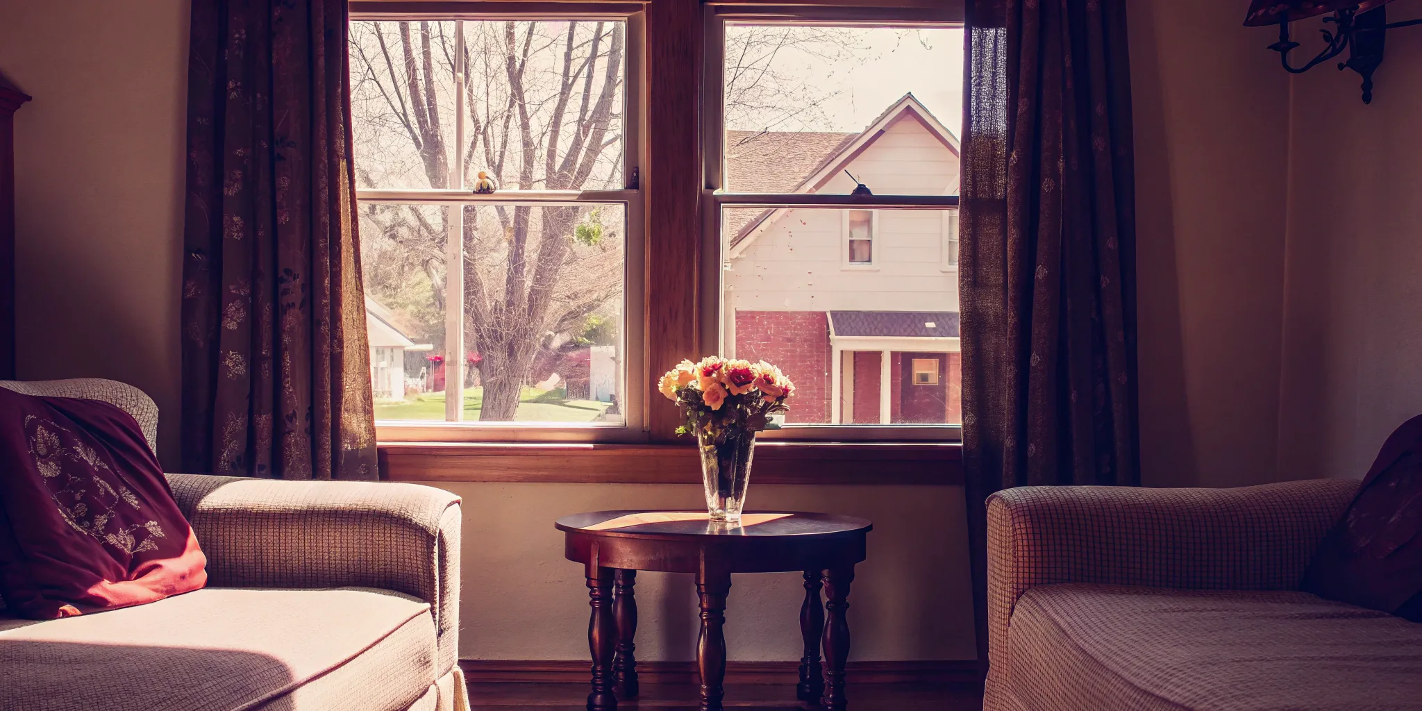 A clean living room in an inherited house, ready to sell fast.