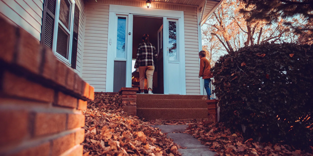 An executor can sell a property without probate under certain conditions in Illinois.