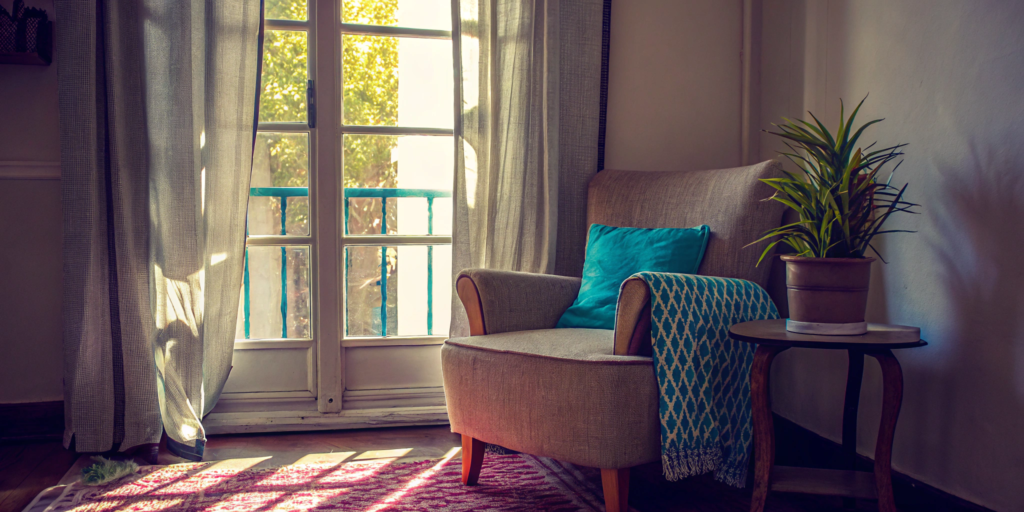 A tired landlord is selling this rental property in Arlington Heights.