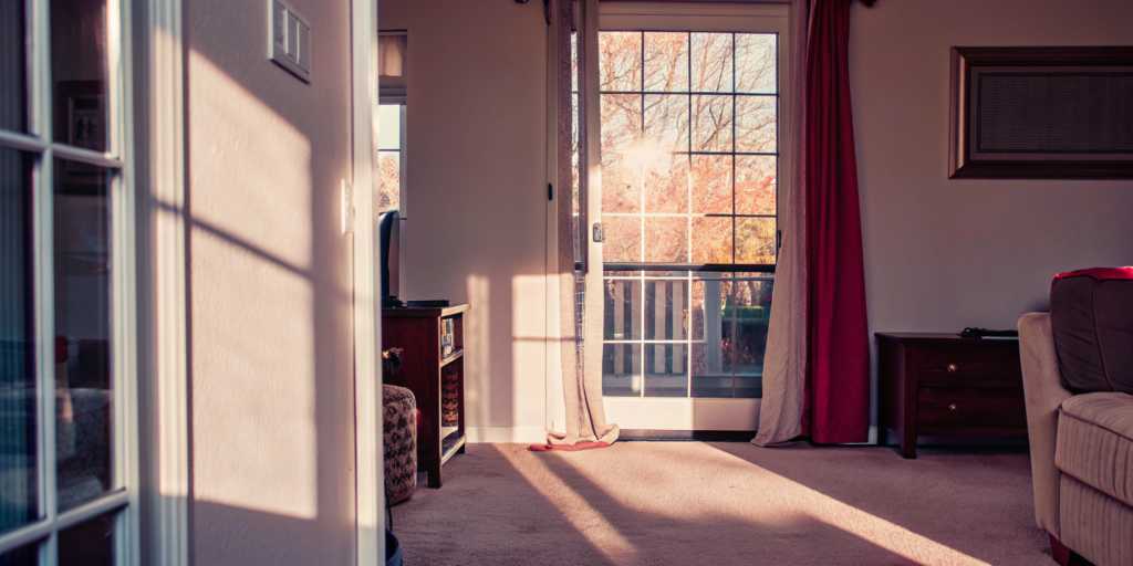 Bright living room ready for selling a house and avoiding realtor fees.