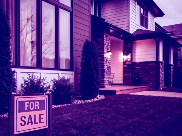 Chicago house with a for sale sign, part of a guide to sell my house fast.