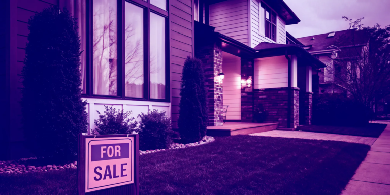 Chicago house with a for sale sign, part of a guide to sell my house fast.